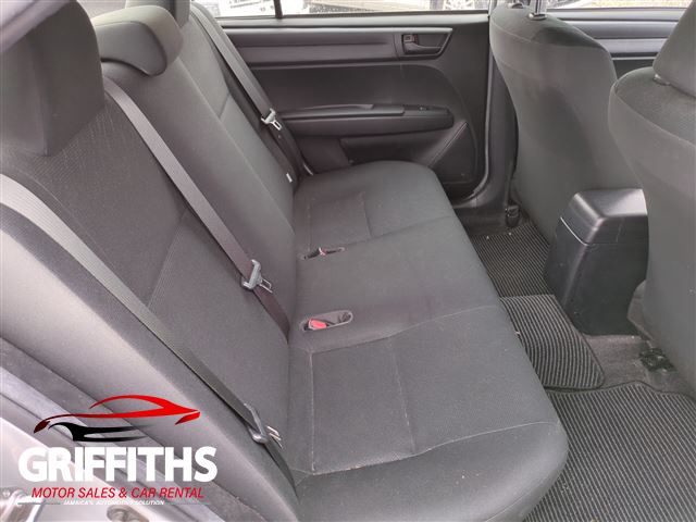 Vehicle Image 10